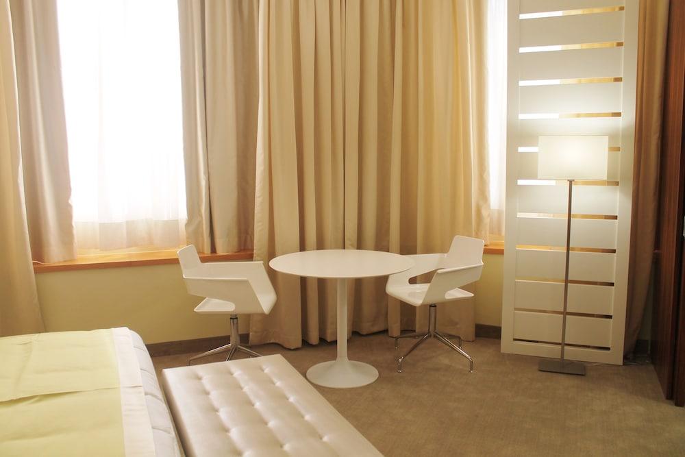 Best Western Mirage Hotel Fiera Падерно Дуняно Екстериор снимка