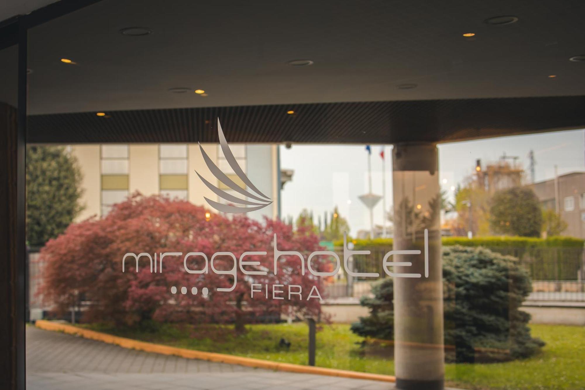 Best Western Mirage Hotel Fiera Падерно Дуняно Екстериор снимка