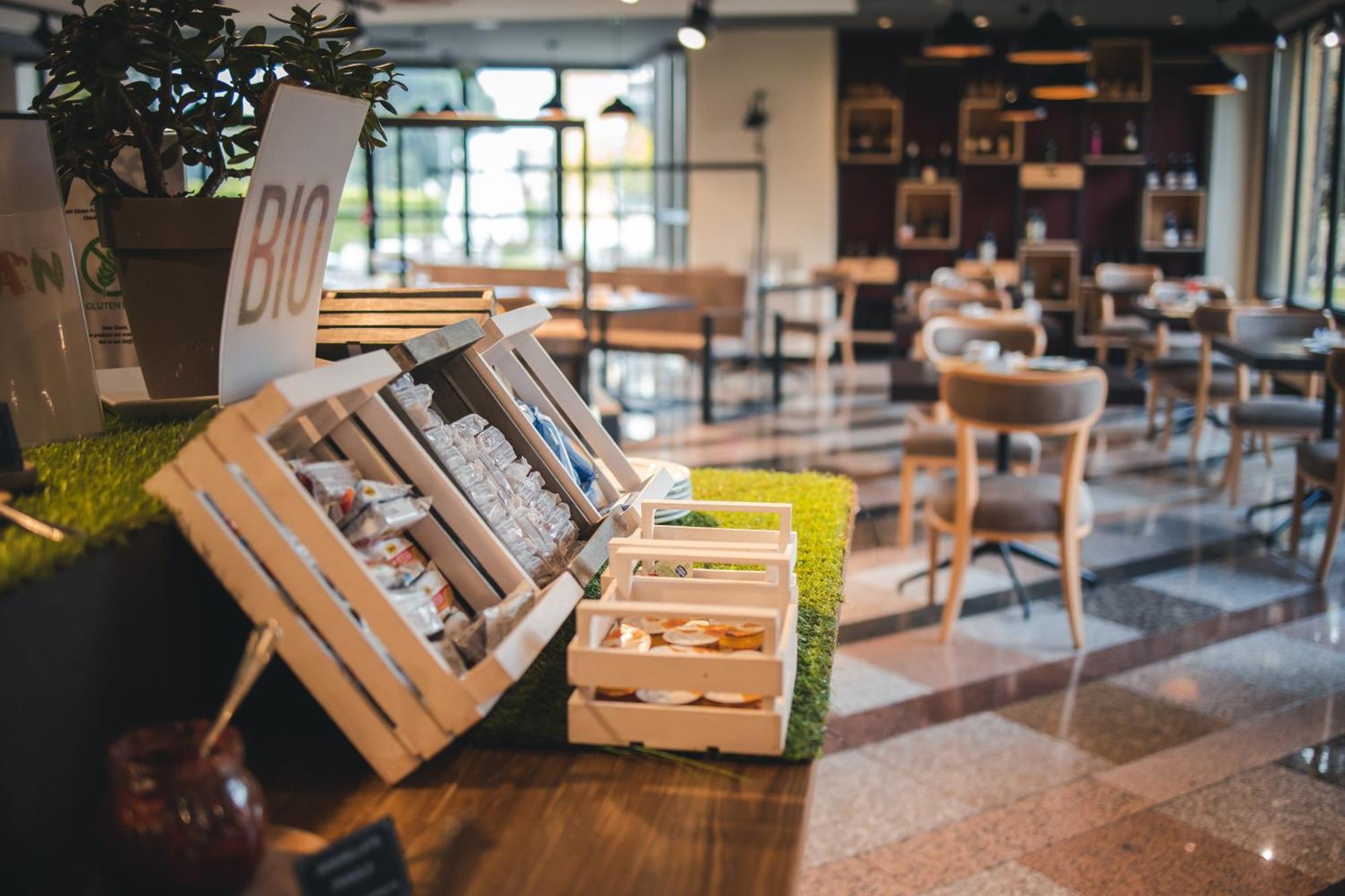 Best Western Mirage Hotel Fiera Падерно Дуняно Екстериор снимка