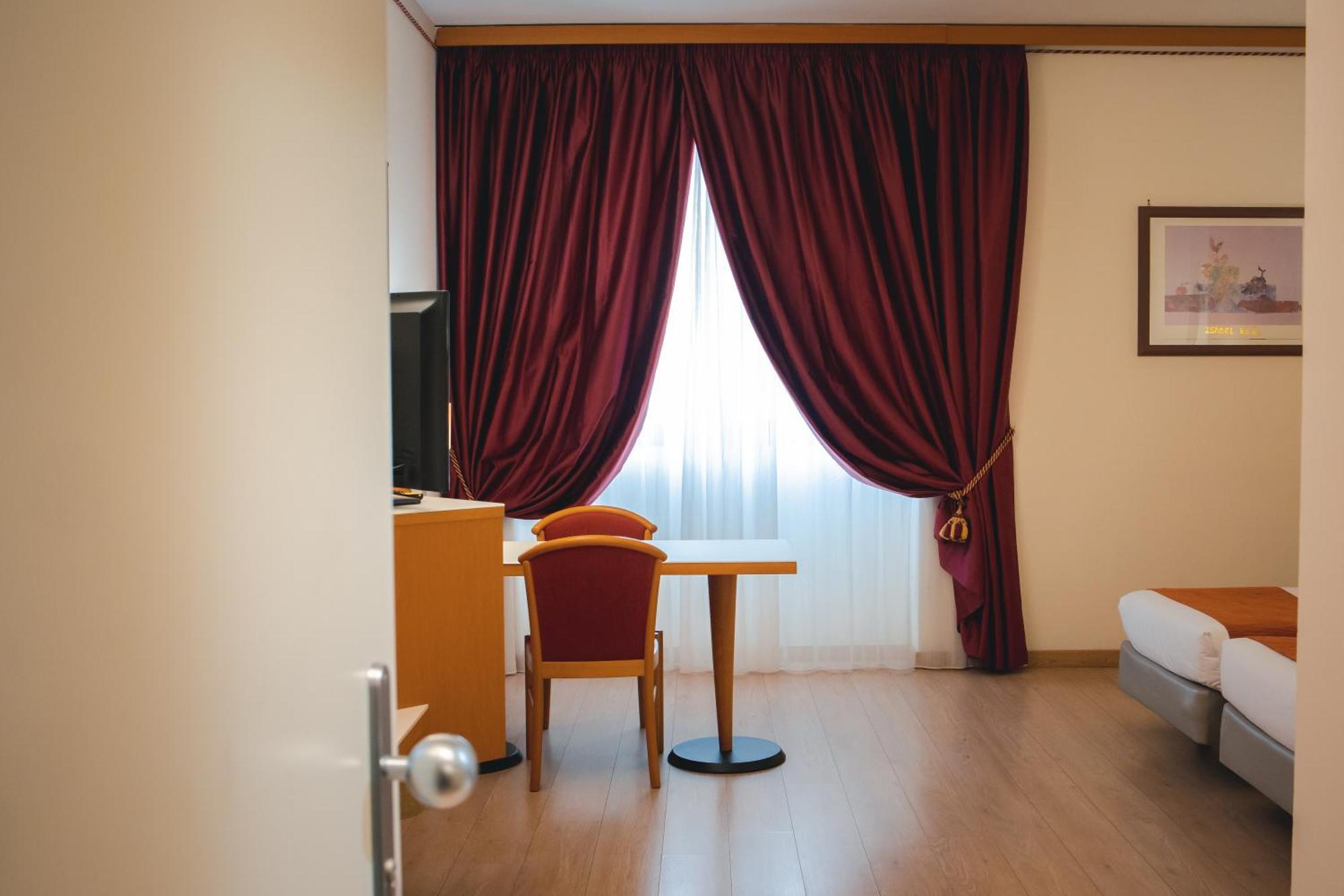 Best Western Mirage Hotel Fiera Падерно Дуняно Екстериор снимка